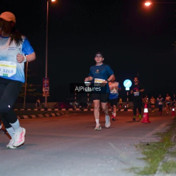 Runner Photo 3438236