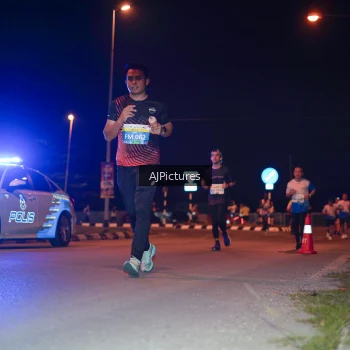 Runner Photo 3438247