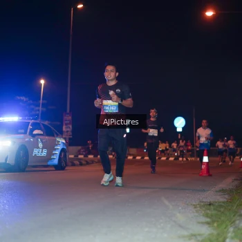 Runner Photo 3438248