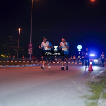 Runner Photo 3438254
