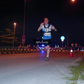 Runner Photo 3438255