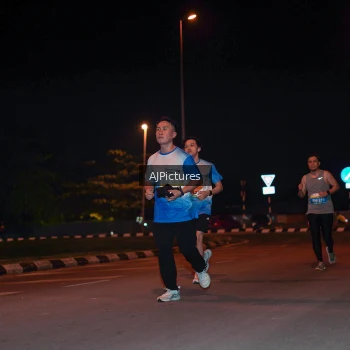 Runner Photo 3438273