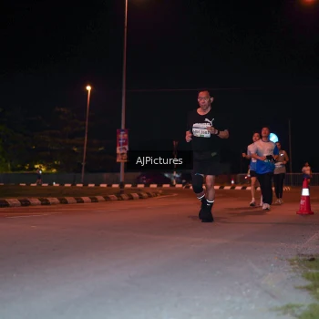 Runner Photo 3438274