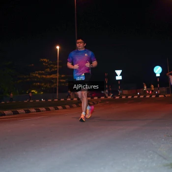 Runner Photo 3438283