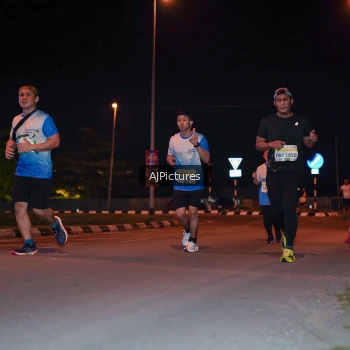 Runner Photo 3438288