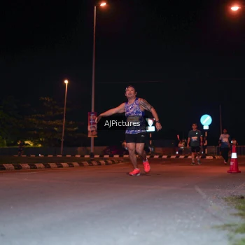 Runner Photo 3438297