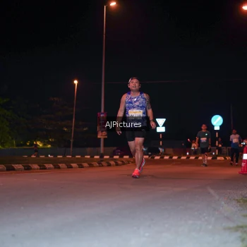 Runner Photo 3438299