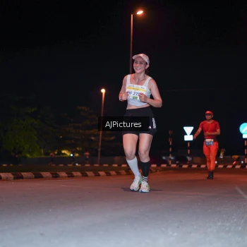 Runner Photo 3438305