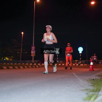 Runner Photo 3438309