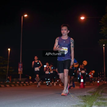 Runner Photo 3438334