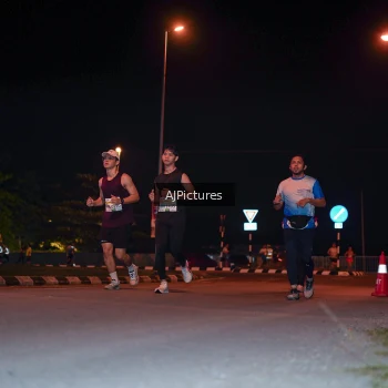 Runner Photo 3438351
