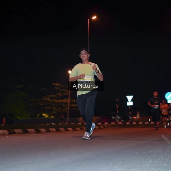 Runner Photo 3438360