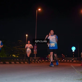Runner Photo 3438364