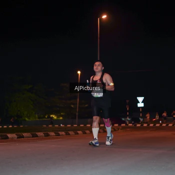 Runner Photo 3438381