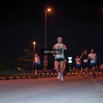 Runner Photo 3438384