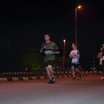 Runner Photo 3438389