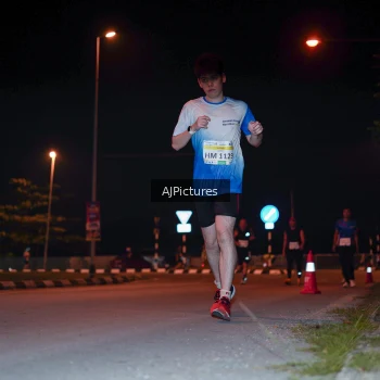 Runner Photo 3438399