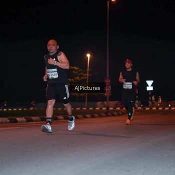 Runner Photo 3438400