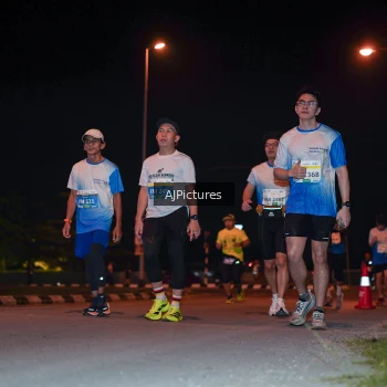 Runner Photo 3438402