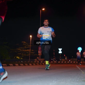 Runner Photo 3438403