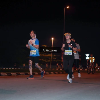 Runner Photo 3438405