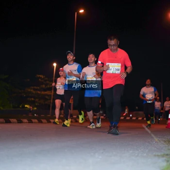 Runner Photo 3438410