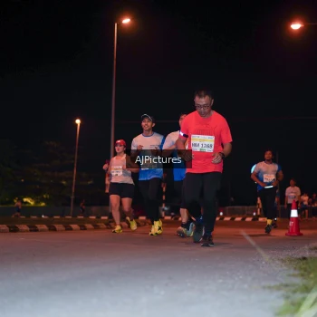 Runner Photo 3438411
