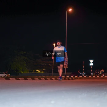 Runner Photo 3438414