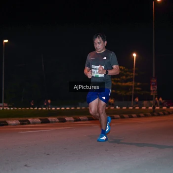 Runner Photo 3438420
