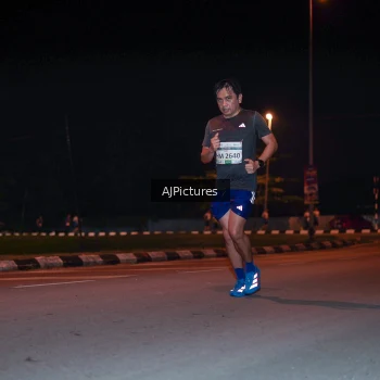 Runner Photo 3438422