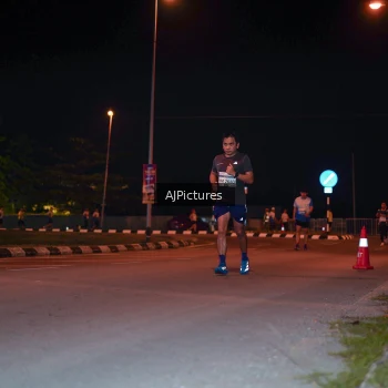 Runner Photo 3438424