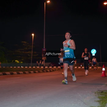 Runner Photo 3438430