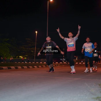 Runner Photo 3438440