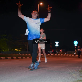 Runner Photo 3438443