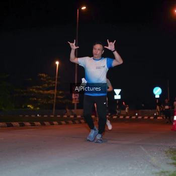 Runner Photo 3438447