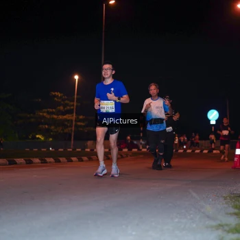 Runner Photo 3438456