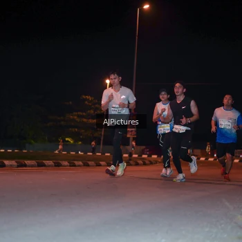 Runner Photo 3438464