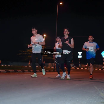 Runner Photo 3438466