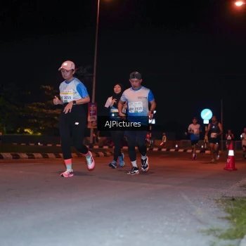 Runner Photo 3438486