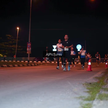Runner Photo 3438490