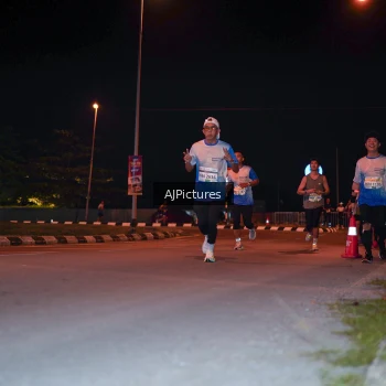 Runner Photo 3438504