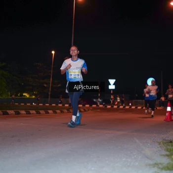 Runner Photo 3438511