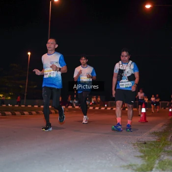 Runner Photo 3438517
