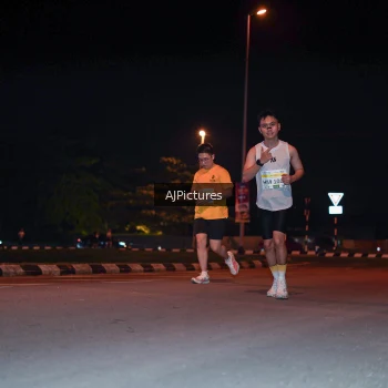 Runner Photo 3438523