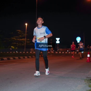 Runner Photo 3438527