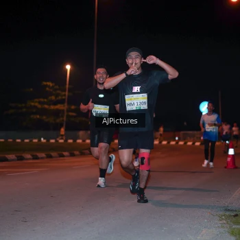 Runner Photo 3438529