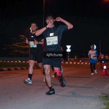 Runner Photo 3438530