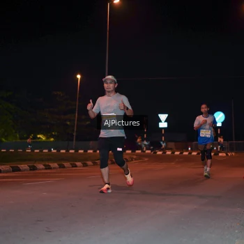 Runner Photo 3438549