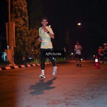 Runner Photo 3438556