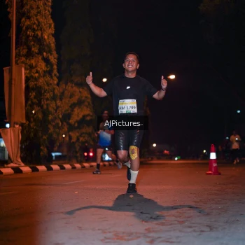 Runner Photo 3438563